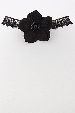 Lacey Choker Necklace With Big Flower 6CAE4